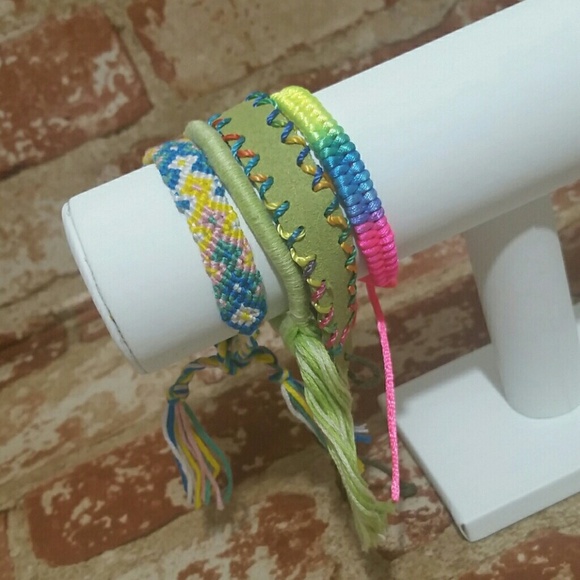 Bracelets Friendship Set of 4 green rainbow - Picture 2 of 6